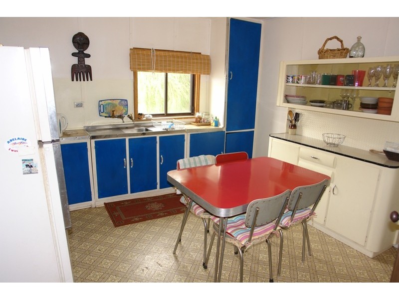 19 Stuckey Street, Moonta Bay SA 5558