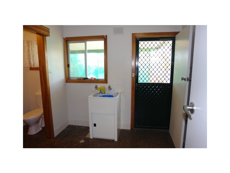 43 Trelawney St, Moonta Bay SA 5558