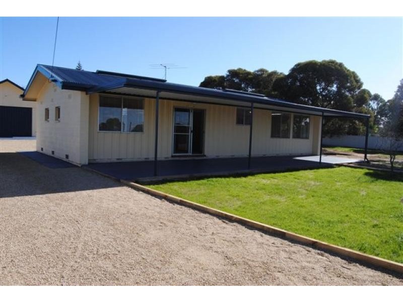 19 Devon Street, Port Clinton SA 5570