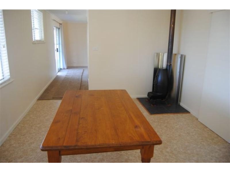 19 Devon Street, Port Clinton SA 5570