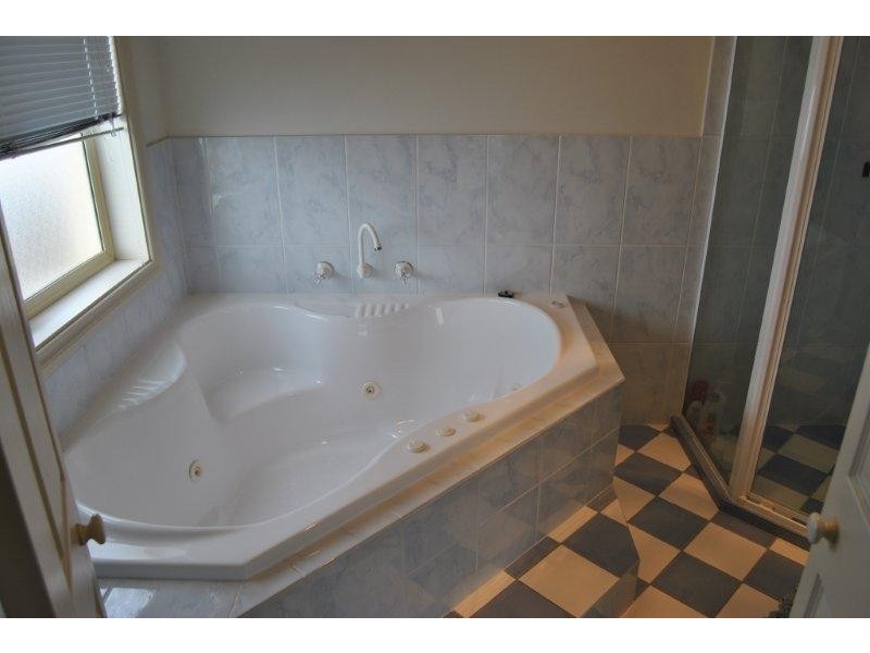 83a Gilmore Crescent, Wallaroo SA 5556