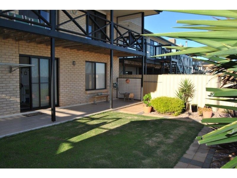 1 Rose Avenue, North Beach SA 5556