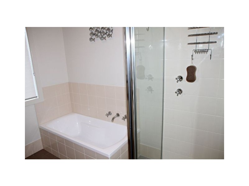 14 Trembath St, Moonta Bay SA 5558