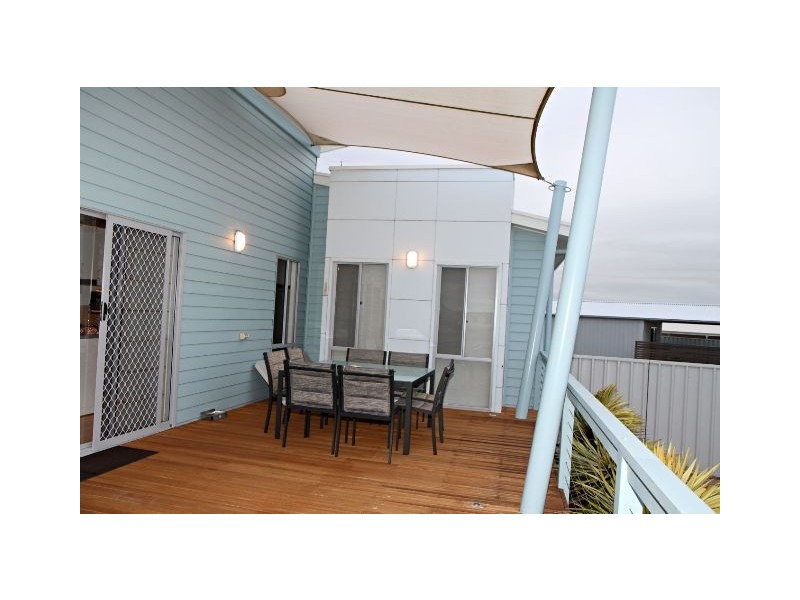 14 Trembath St, Moonta Bay SA 5558