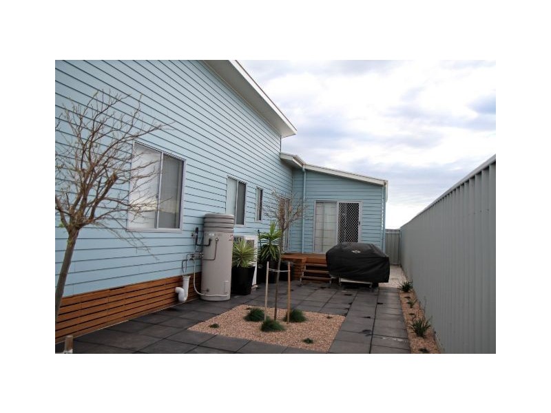 14 Trembath St, Moonta Bay SA 5558