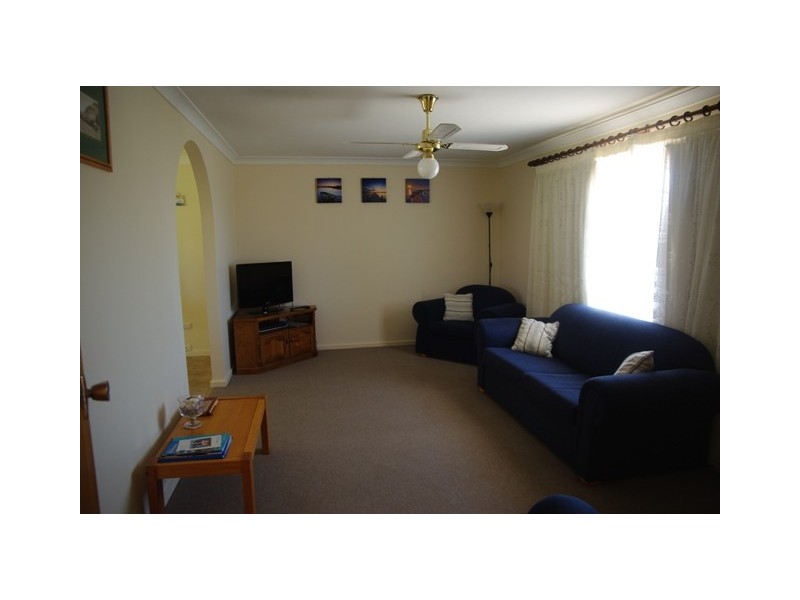 2 Richard St, Wallaroo SA 5556