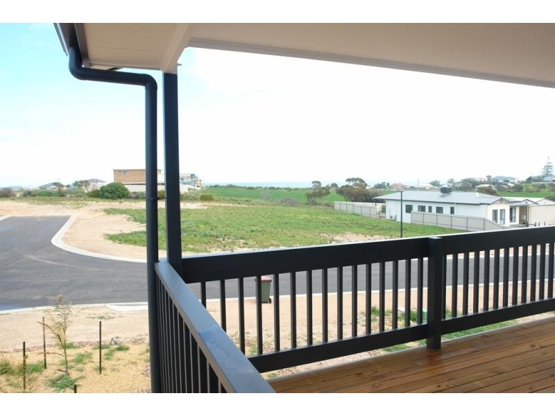 6 Hosking Place, Moonta Bay SA 5558