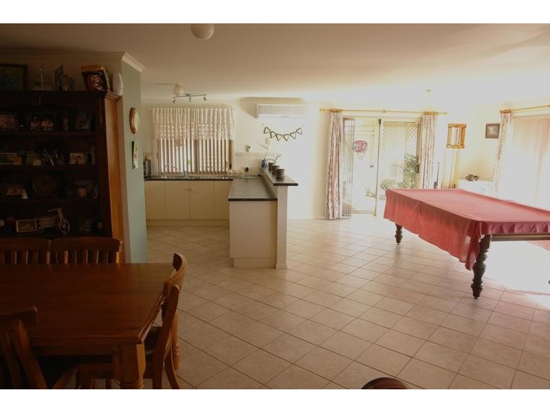 19 Highview  Grove, Moonta Bay SA 5558