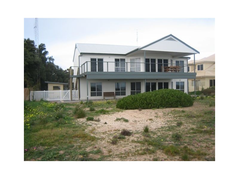 3 Francis Place, Moonta Bay SA 5558
