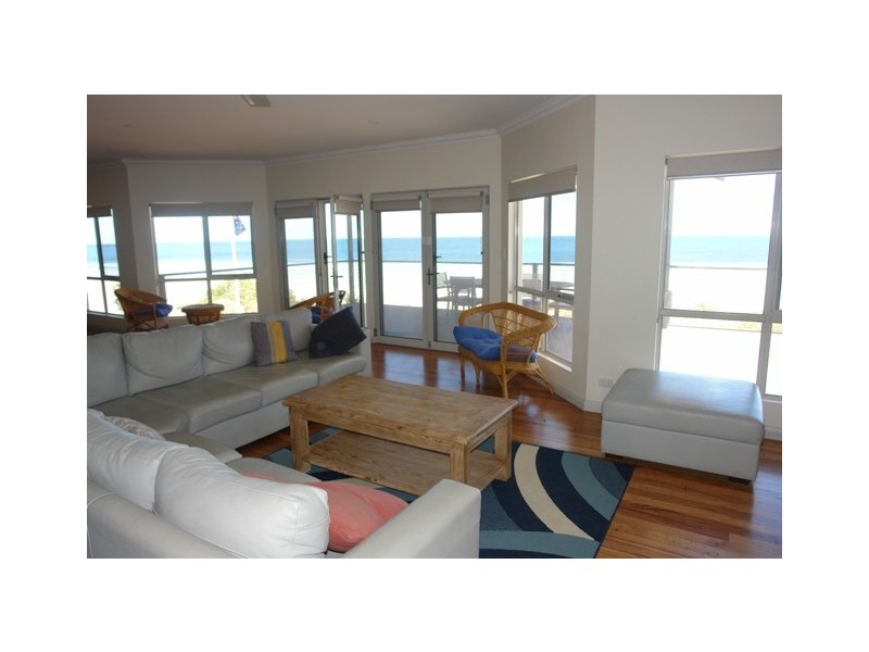 3 Francis Place, Moonta Bay SA 5558