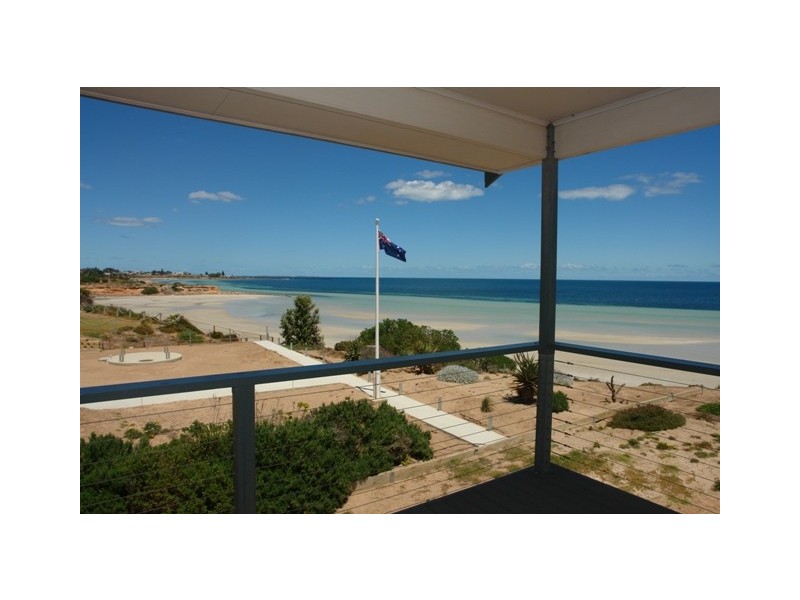 3 Francis Place, Moonta Bay SA 5558