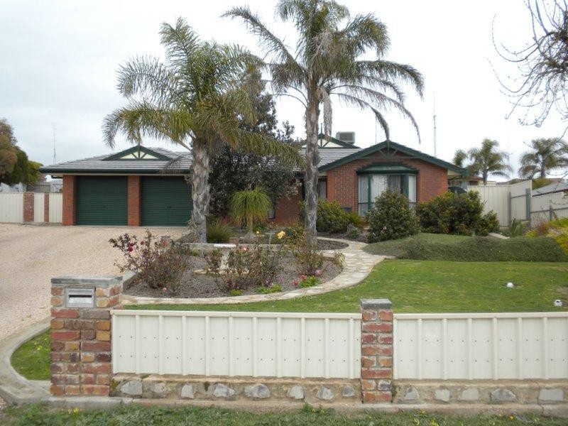 104 Narangga Terrace, Moonta Bay SA 5558