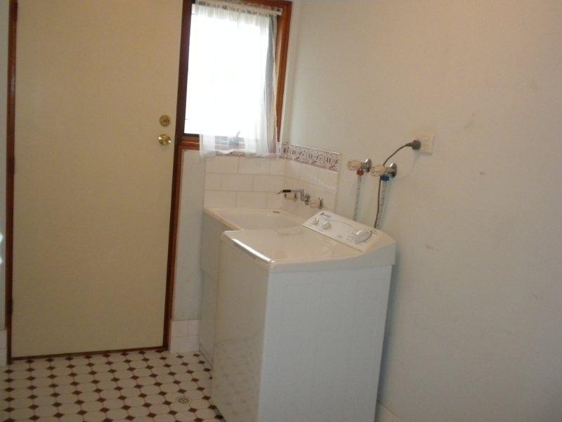 104 Narangga Terrace, Moonta Bay SA 5558