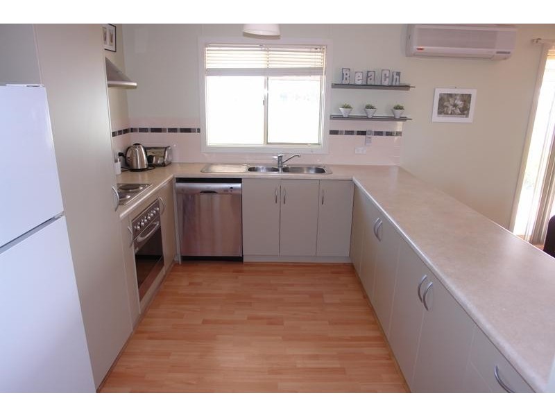 13 Andrew Street, Moonta Bay SA 5558