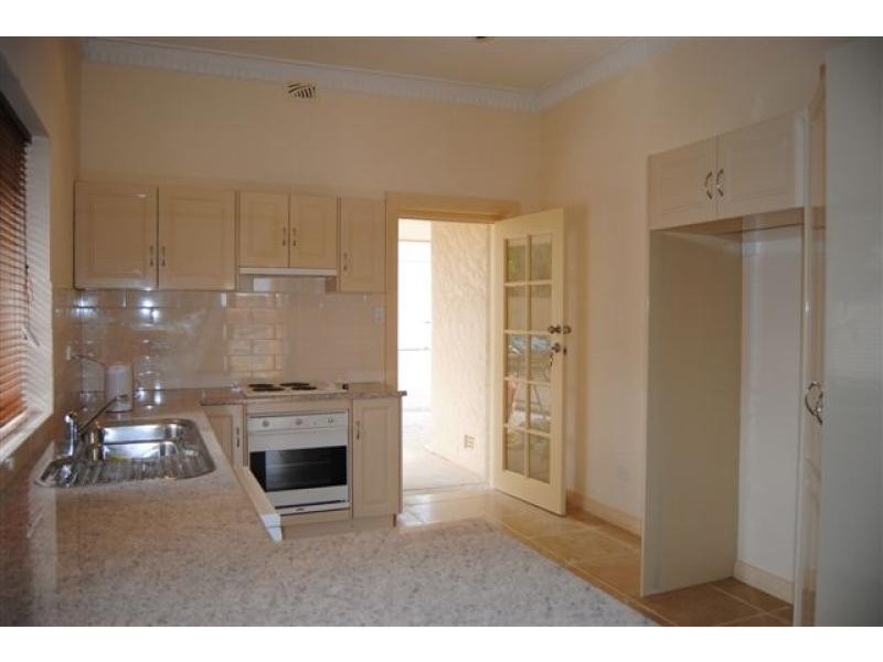 71 Owen Tce, Wallaroo SA 5556