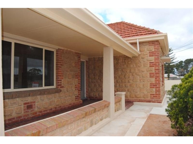 71 Owen Tce, Wallaroo SA 5556