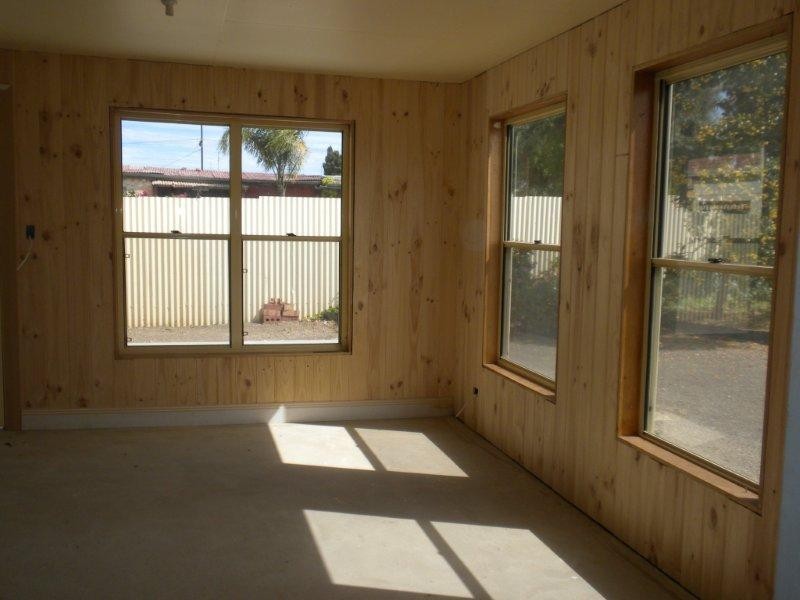 71 Owen Tce, Wallaroo SA 5556