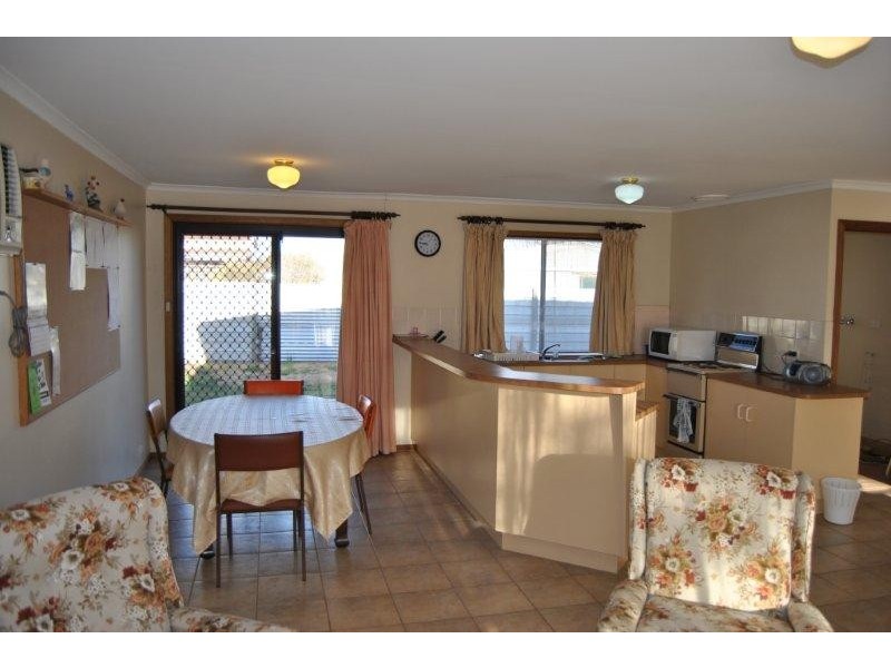 32 Ernest Terrace, Wallaroo SA 5556
