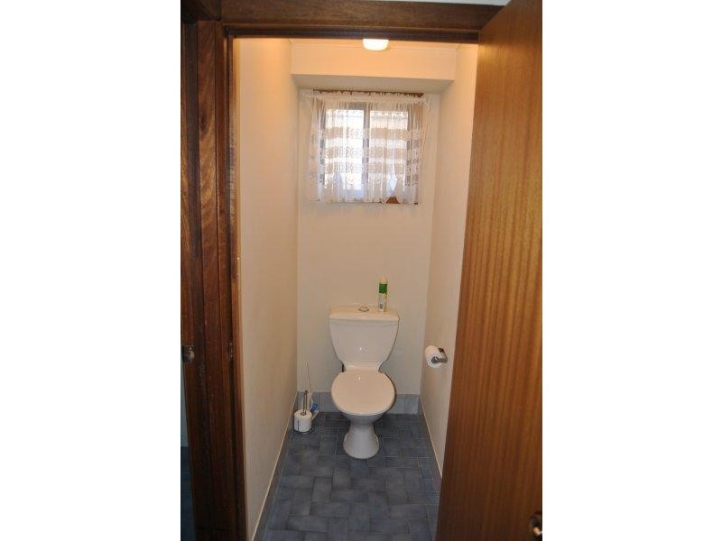 32 Ernest Terrace, Wallaroo SA 5556