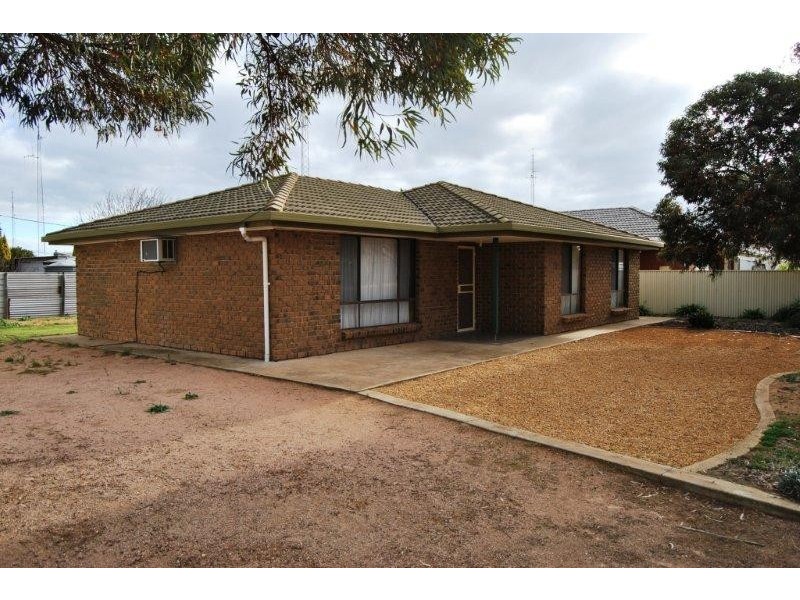 32 Ernest Terrace, Wallaroo SA 5556