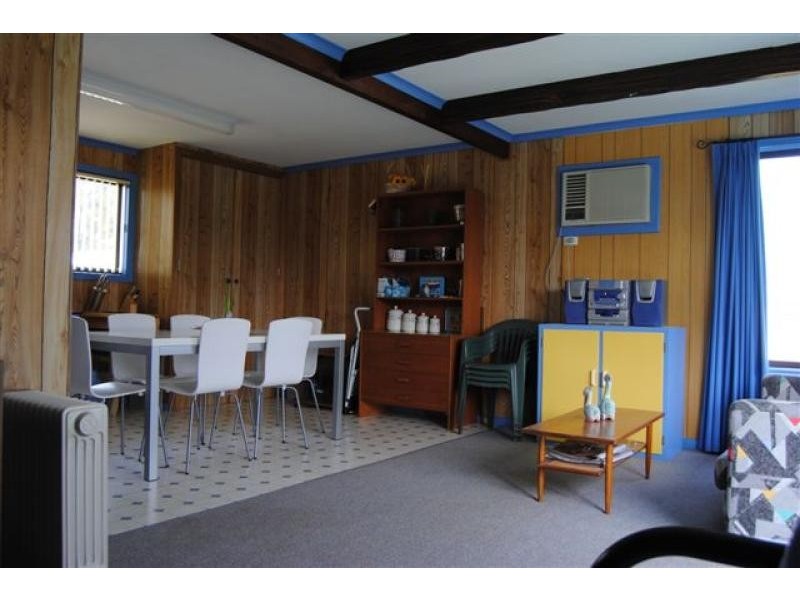 1 Spencer Street, North Beach SA 5556