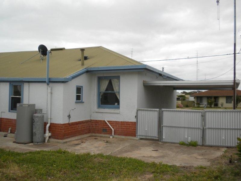 22 Smith Street, Wallaroo SA 5556