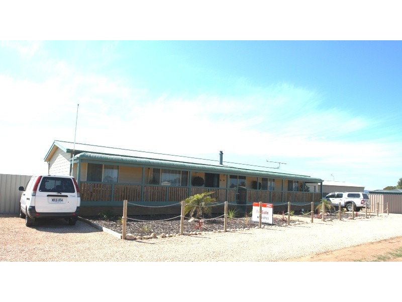 16 Reynolds Street, Moonta Bay SA 5558