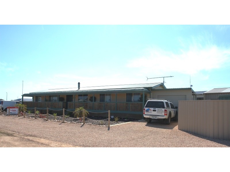 16 Reynolds Street, Moonta Bay SA 5558