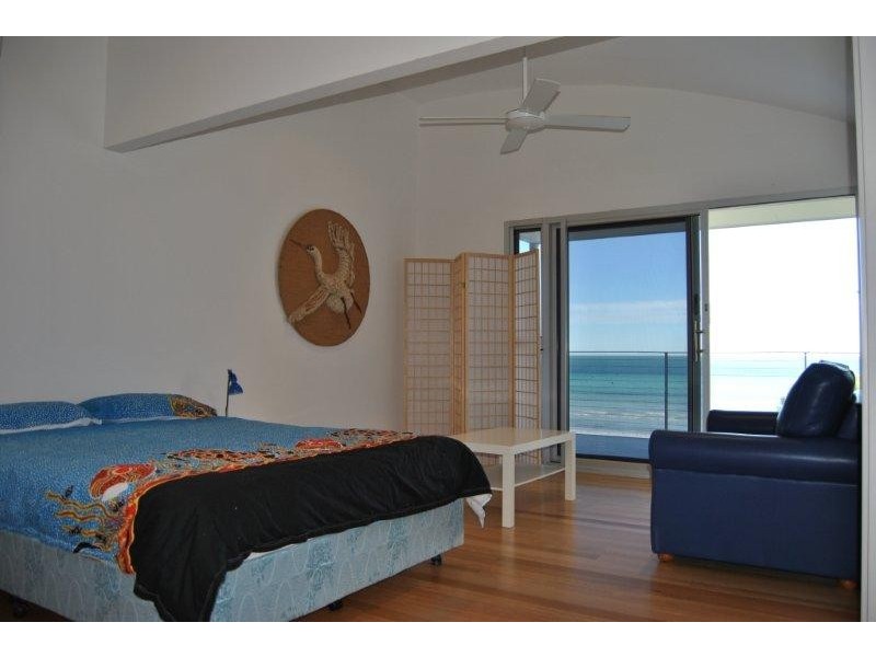 31 Esplanade, North Beach SA 5556