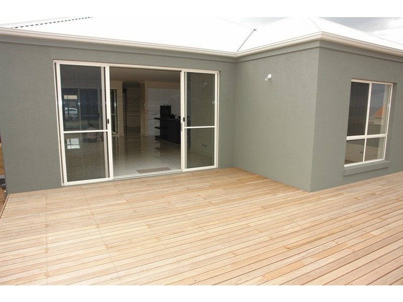17 (Lot 66) Prankerd Street, Moonta Bay SA 5558