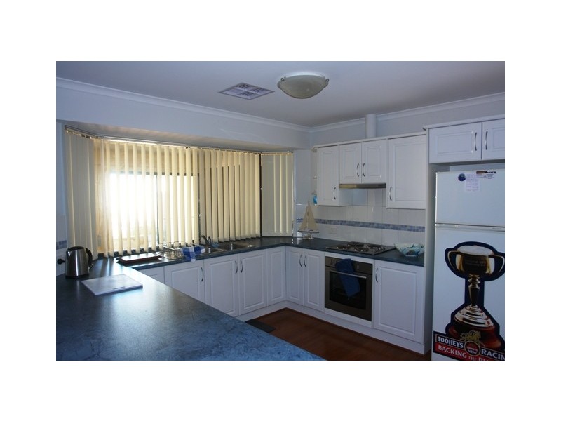 3 Polglase Street, Moonta Bay SA 5558