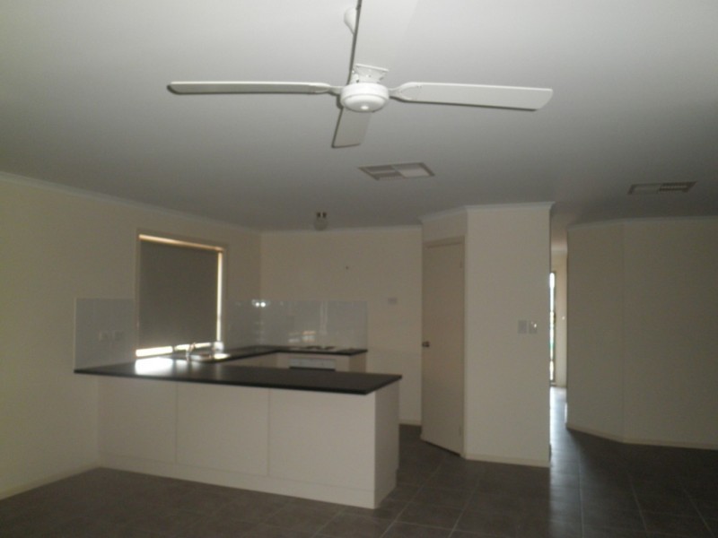 41 John Olsen Drive, Kadina SA 5554