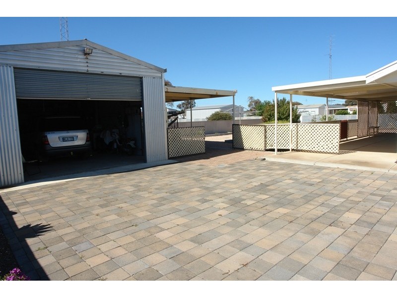 61 Cambridge Street, Moonta Bay SA 5558