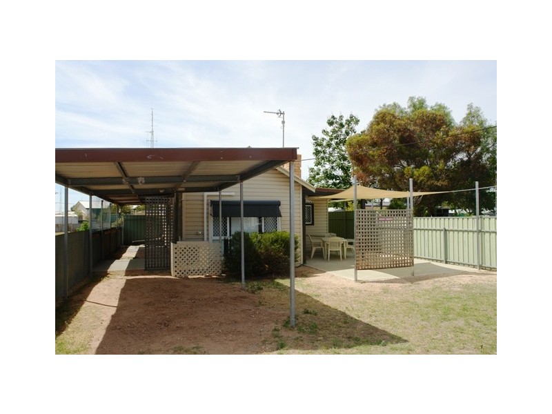 18 Tossell Street, Moonta Bay SA 5558