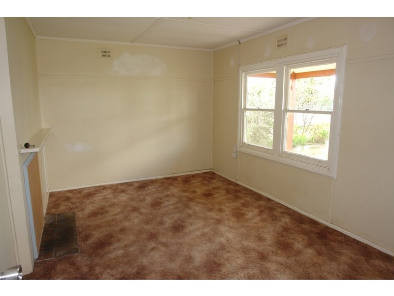 8 Eldon Street, Maitland SA 5573