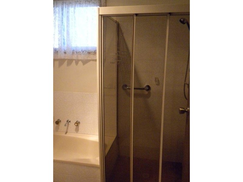 8 Duffield Road, Port Broughton SA 5522