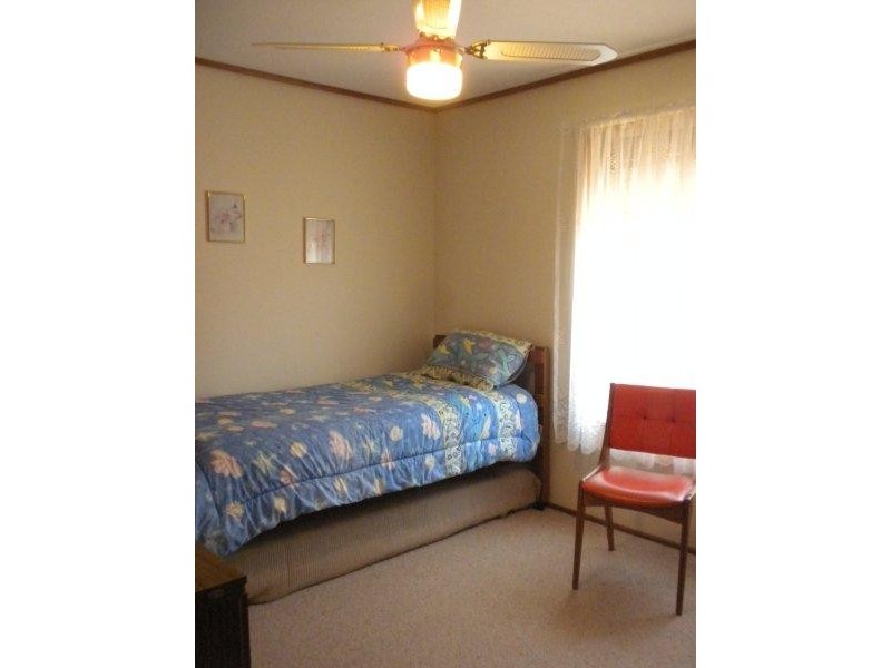 8 Duffield Road, Port Broughton SA 5522