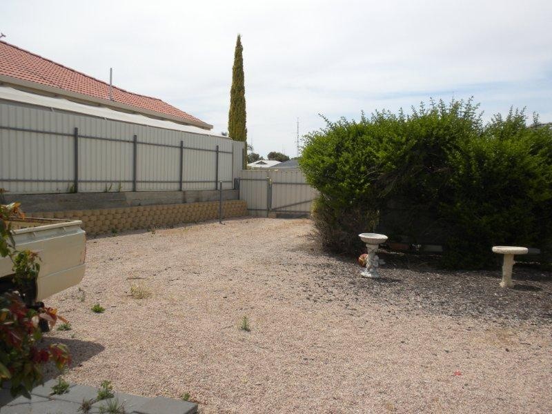 1 Harbison Street, Moonta Bay SA 5558
