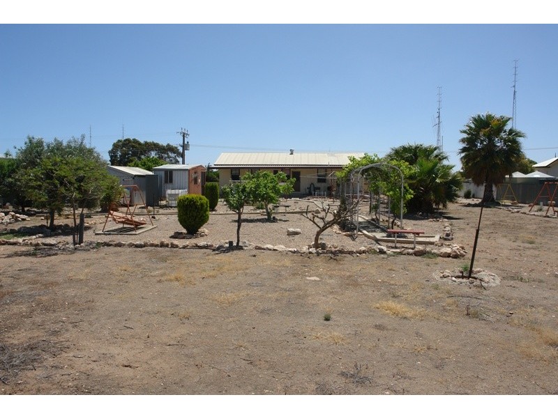 54 Cambridge Street, Moonta Bay SA 5558
