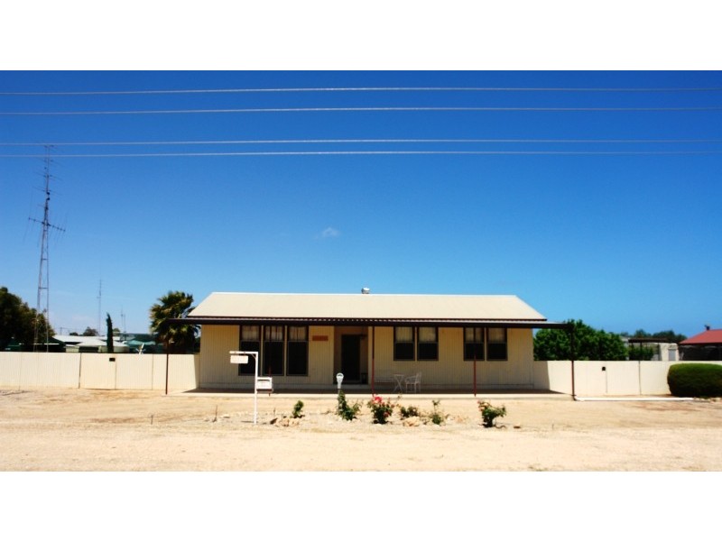 54 Cambridge Street, Moonta Bay SA 5558