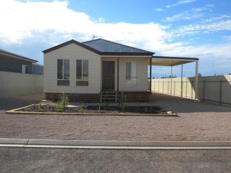 9 Cameron Court, Wallaroo SA 5556