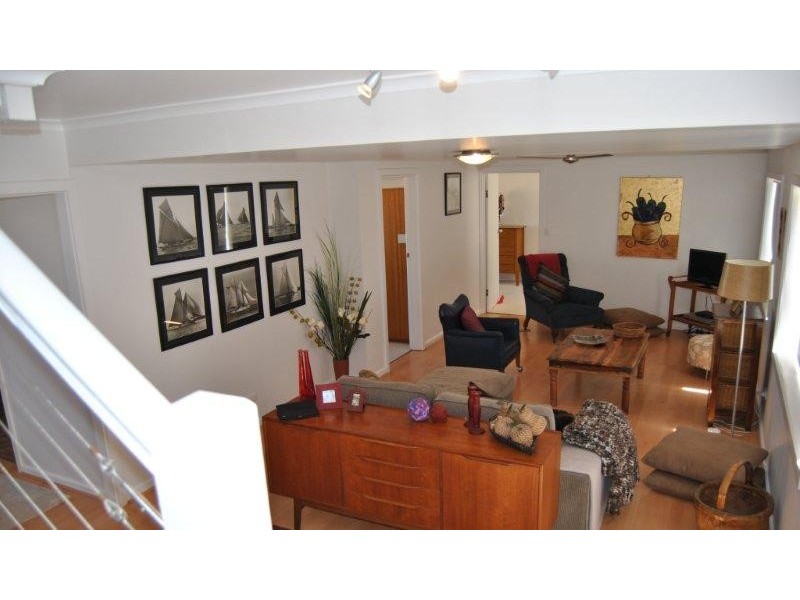 10 Lucy Street, Moonta Bay SA 5558