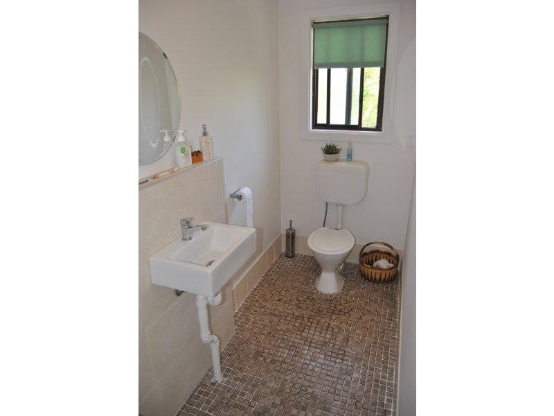 10 Lucy Street, Moonta Bay SA 5558