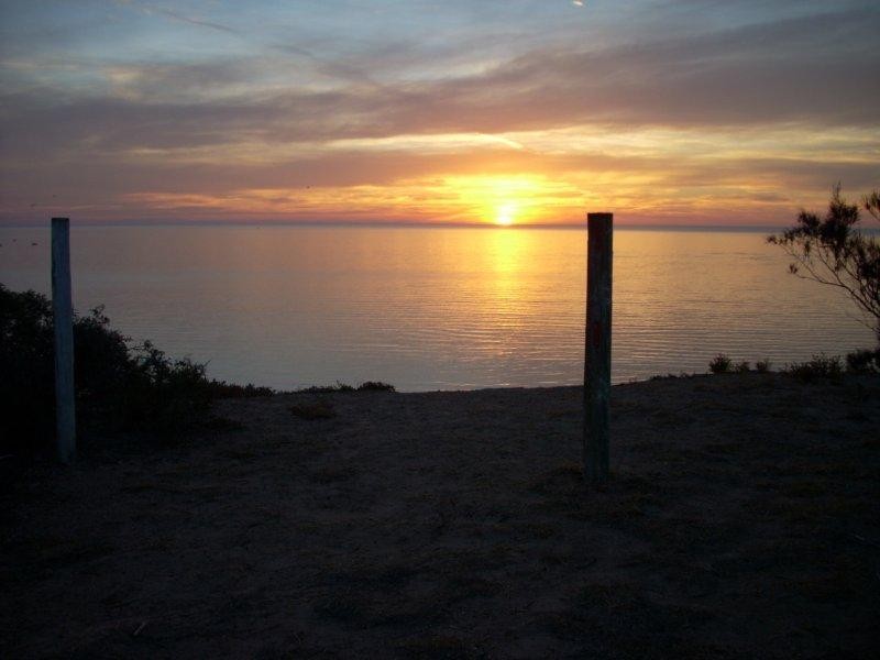 10 Lucy Street, Moonta Bay SA 5558