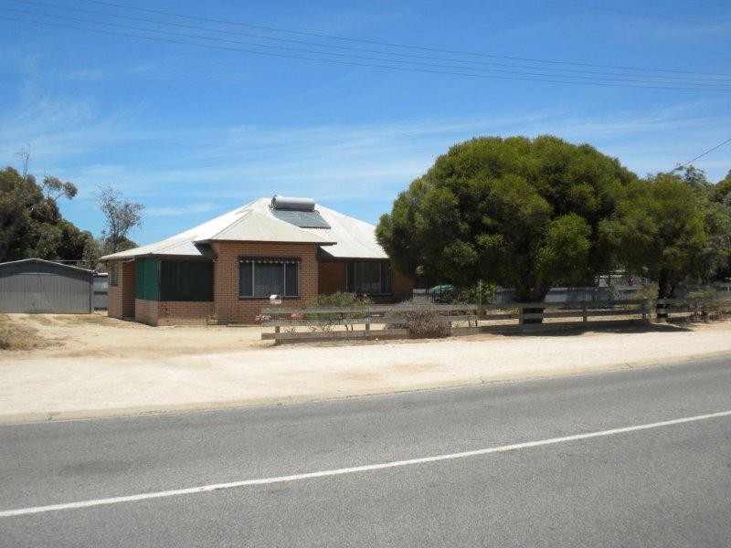 12 Tiddy Widdy Road, Ardrossan SA 5571