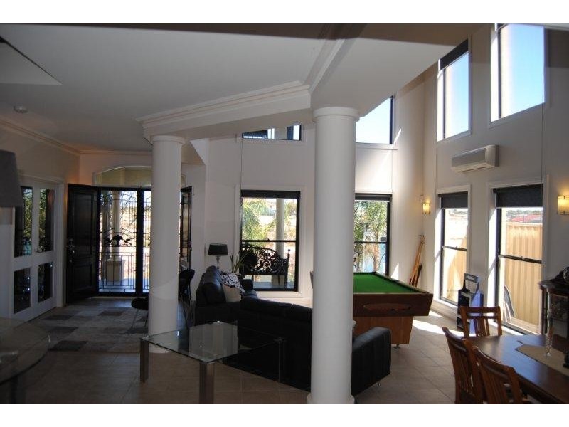 4 Stately Way, Wallaroo SA 5556