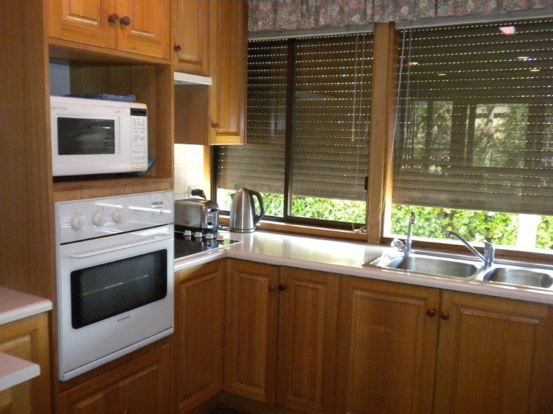 4 Gloria Avenue, North Beach SA 5556