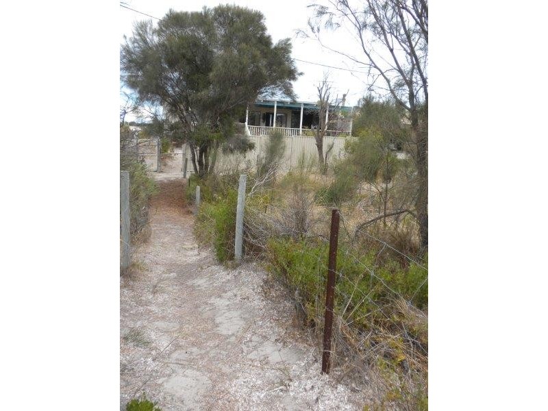 6 Pinwattle Place, The Pines SA 5575