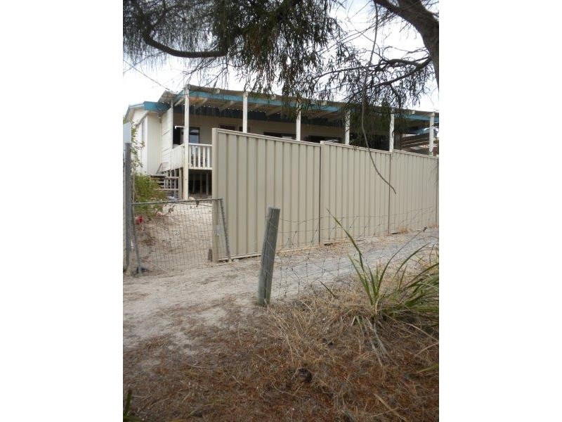 6 Pinwattle Place, The Pines SA 5575