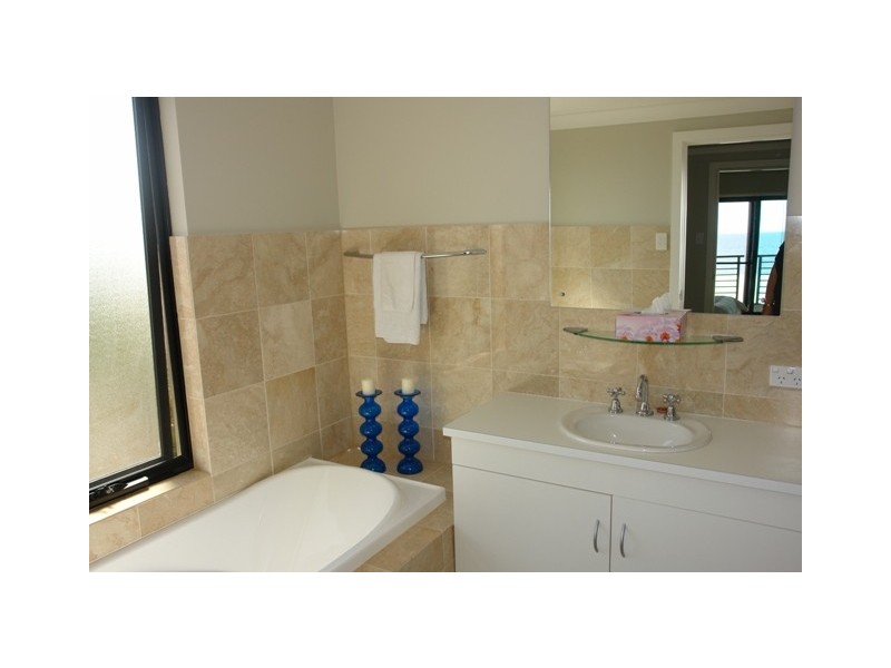 1b Tipara Court, Moonta Bay SA 5558